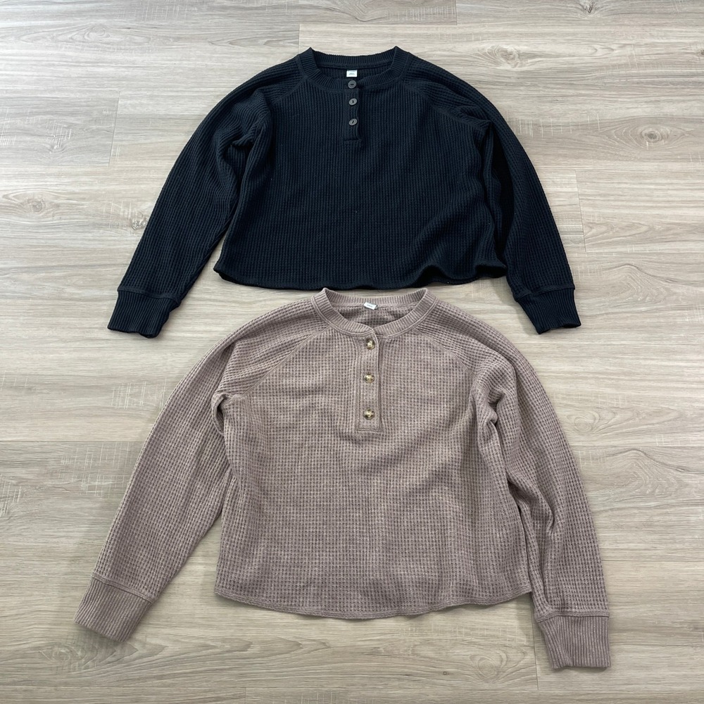 Bundle Of 2: Old Navy Women's Tops Waffle Knit Henley Casual Neutral Fall M